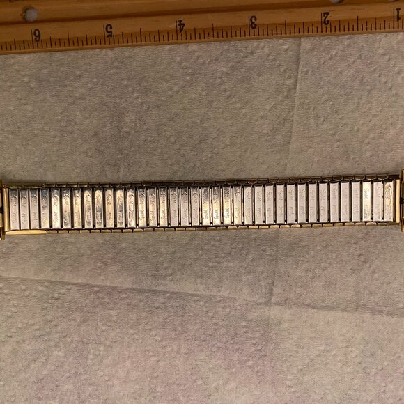 Speidel Twist O-Flex Expansion Watchband 18mm Personal'd 3 Natural Ruby 0.07 NEW - Picture 3 of 9